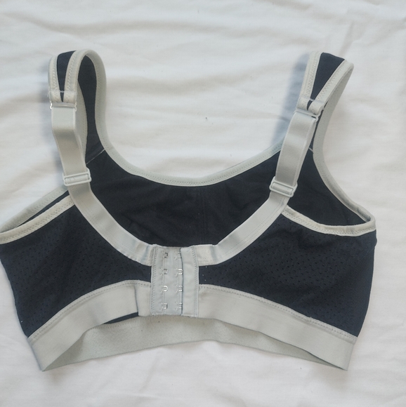 Anita Extreme Support Sports Bra, 36E - Picture 9 of 11